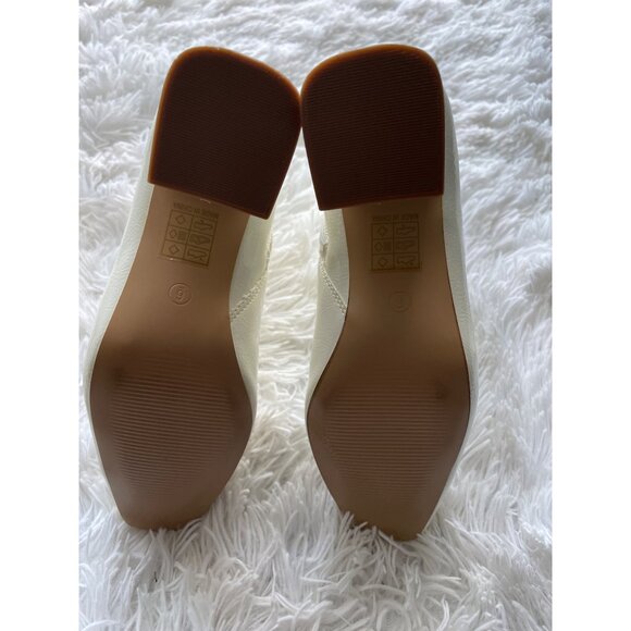 TRU COMFORT FOAM Cream Faux Leather Ankle Boots Size 6 - Picture 7 of 9